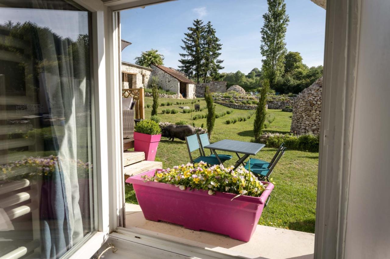 Les Bories En Champagne Villa Montlevon Buitenkant foto